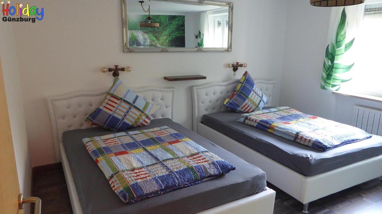 Ferienwohnung Jungle Adventure 군즈부르크 외부 사진